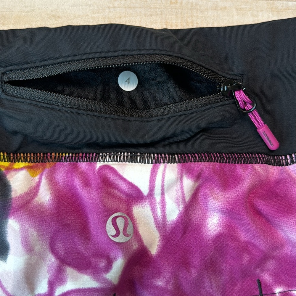 lululemon Athletica - Run: Unicorn Tears Skirt size 4 *VERY RARE* ONE OF A KIND* - Picture 3 of 4